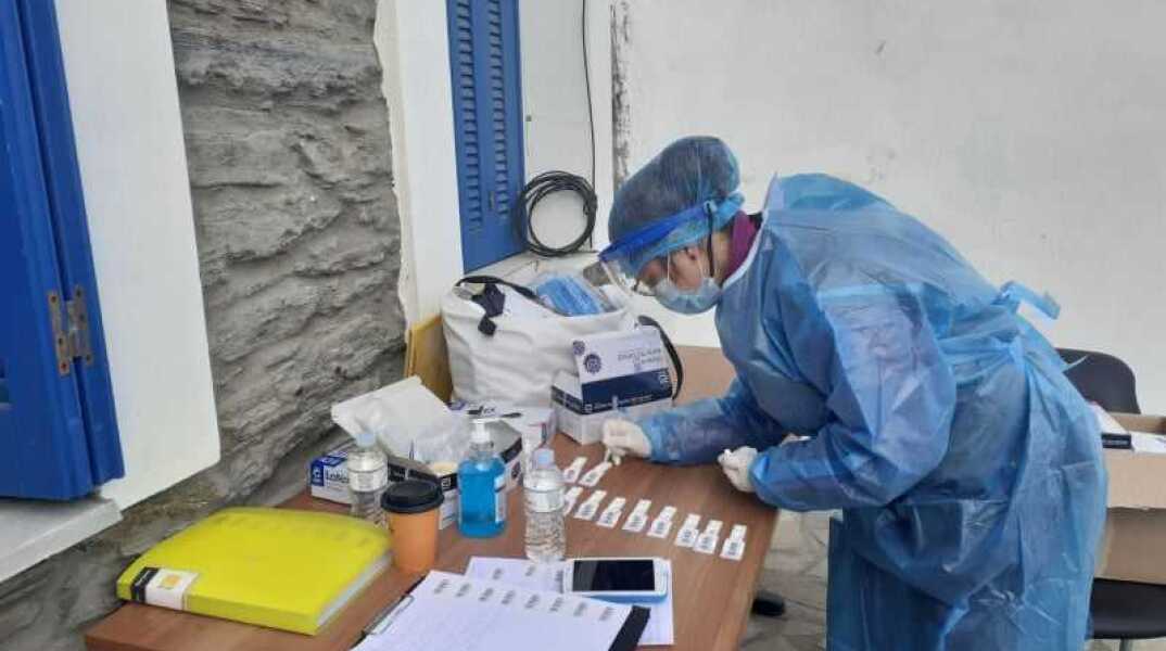 Έλεγχοι του ΕΟΔΥ