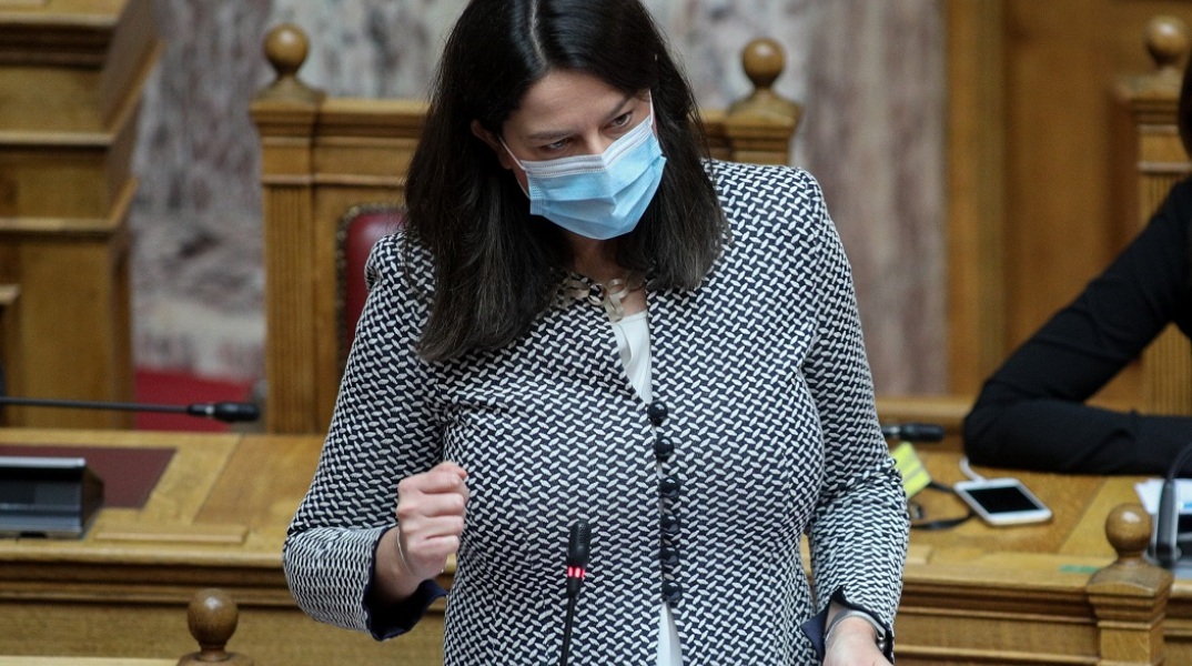 Η υπουργός Παιδείας, Νίκη Κεραμέως