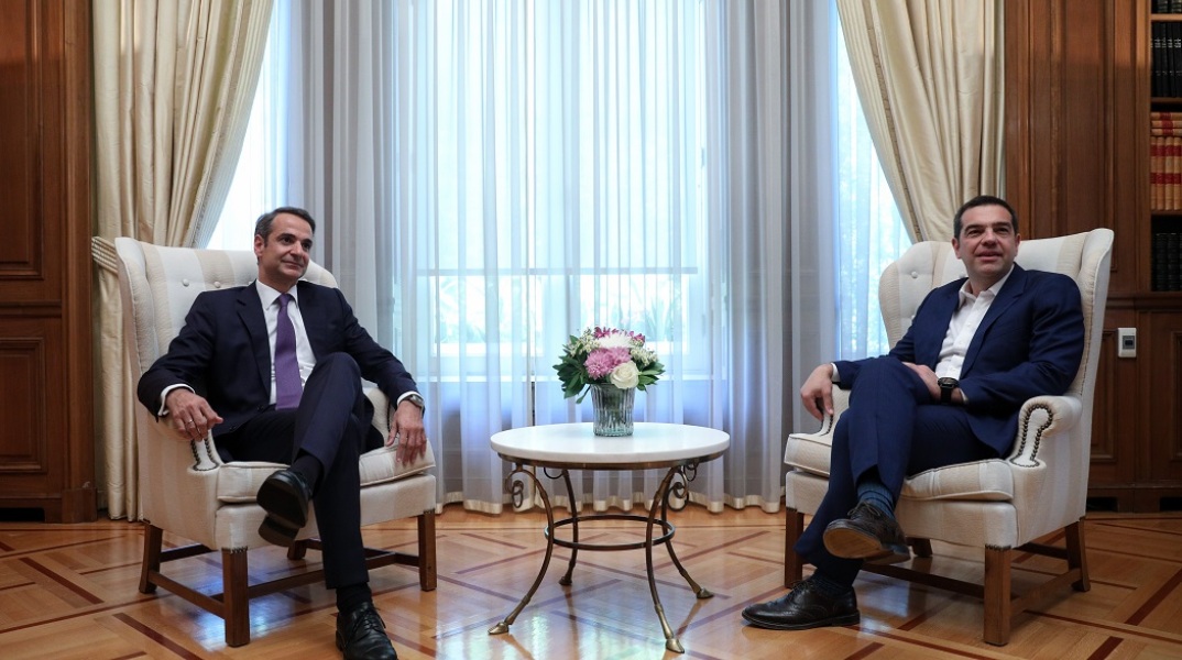 Ο Κυριάκος Μητσοτάκης και ο Αλέξης Τσίπρας