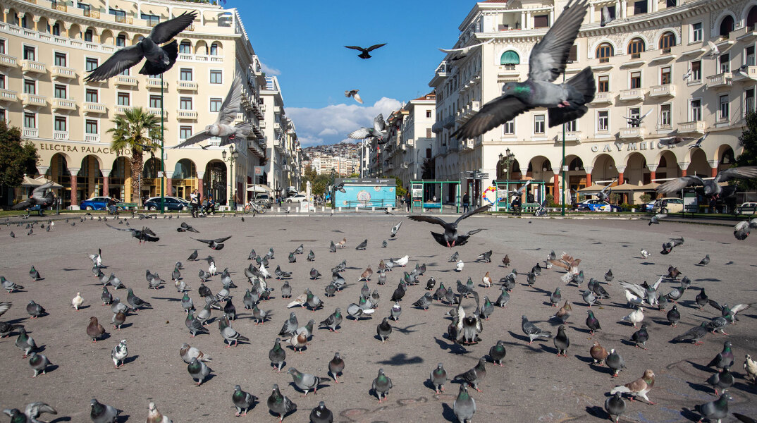 thessaloniki-lockdown.jpg