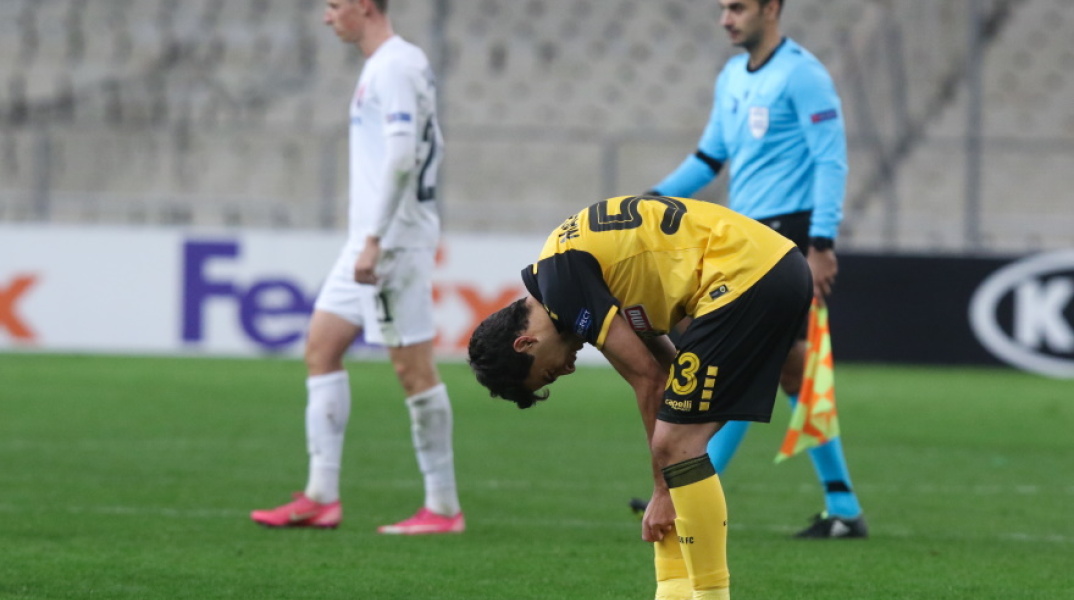 Ήττες για ΑΕΚ και ΠΑΟΚ από Ζόρια και Αιντχόφεν αντίστοιχα