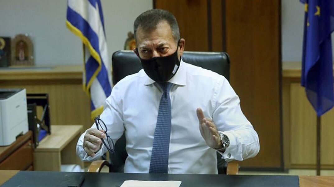 Γιάννης Βρούτσης