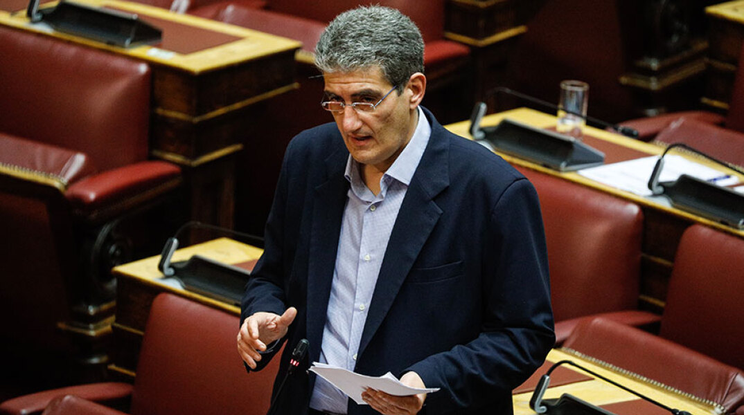 Χρήστος Γιαννούλης, βουλευτής του ΣΥΡΙΖΑ