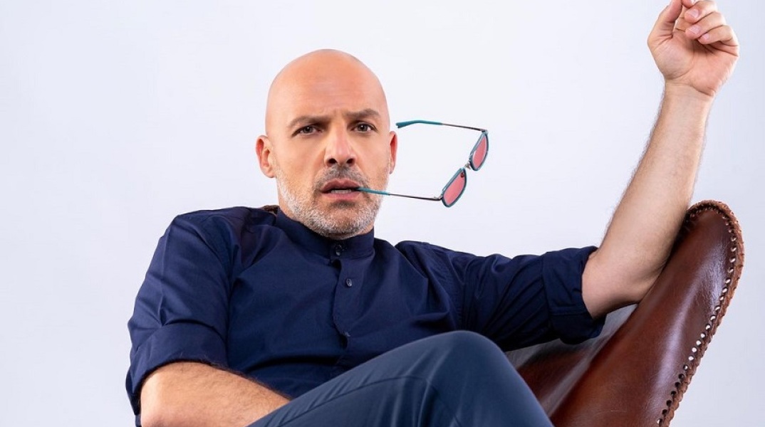 Νίκος Μουτσινάς