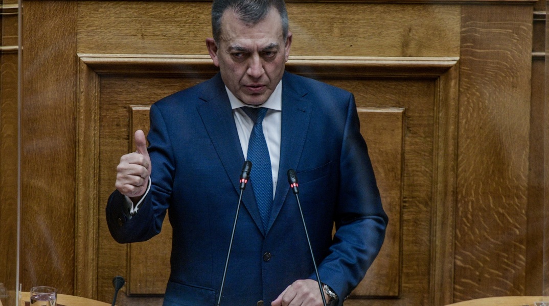 Κανένας νέος φόρος στον προϋπολογισμό για το 2021 παρά την πρωτοφανή υγειονομική κρίση, σύμφωνα με ανακοίνωση του υπουργού Εργασίας Γιάννη Βρούτση στη Βουλή