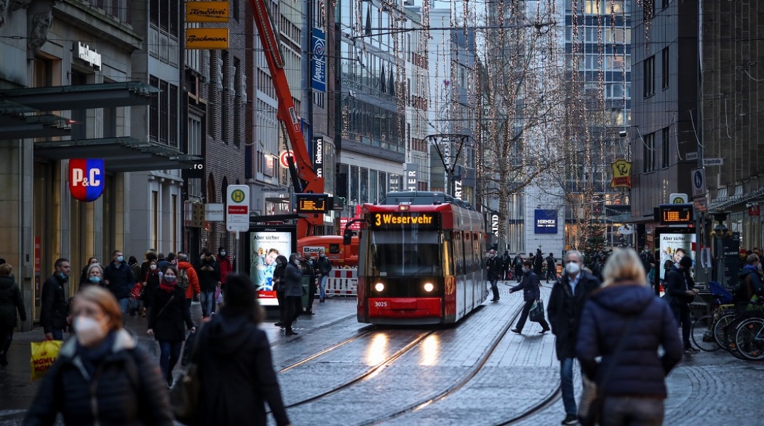 Πολίτες σε δρόμο της Γερμανίας