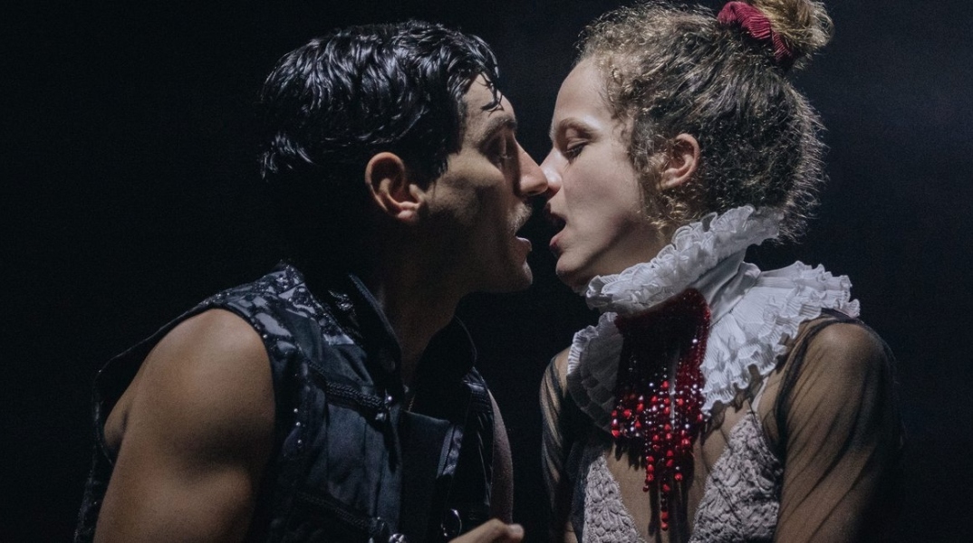 Ανασκόπηση 2020: Οι 10 παραστάσεις που χειροκροτήσαμε