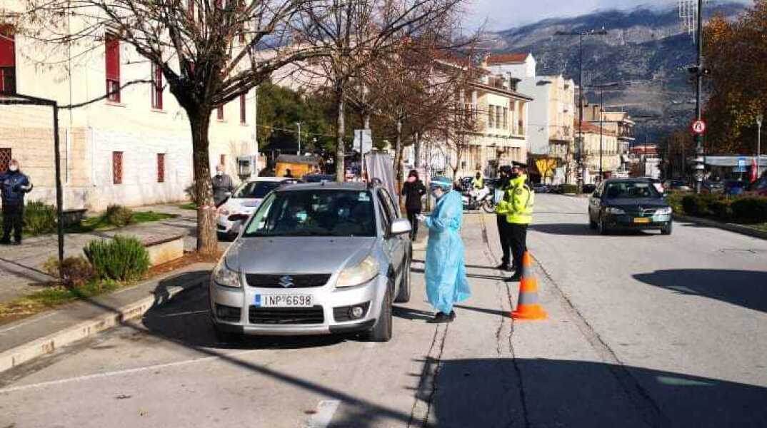 Κλιμάκια του ΕΟΔΥ πραγματοποιούν rapid test