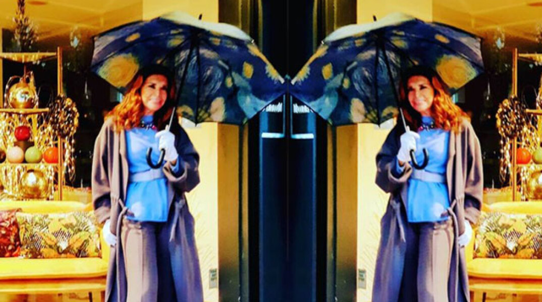 Η Μιμή Ντενίση έξω από κλειστό κατάστημα - Το μήνυμά της προς τους καταναλωτές για το click away