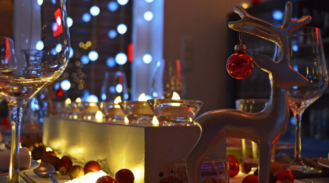 Χριστουγεννιάτικο τραπέζι