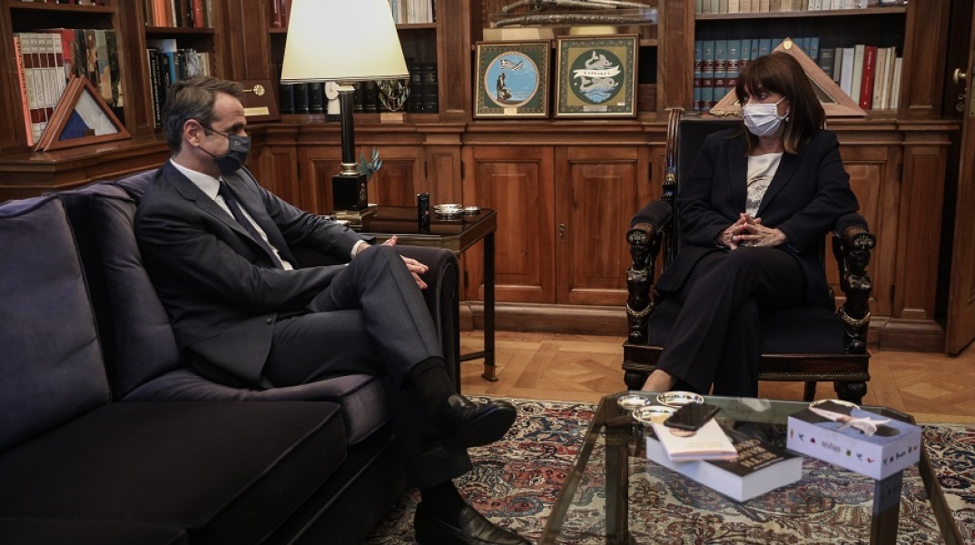 Η ΠτΔ, Κατερίνα Σακελλαροπούλου, με τον πρωθυπουργό, Κυριάκο Μητσοτάκη