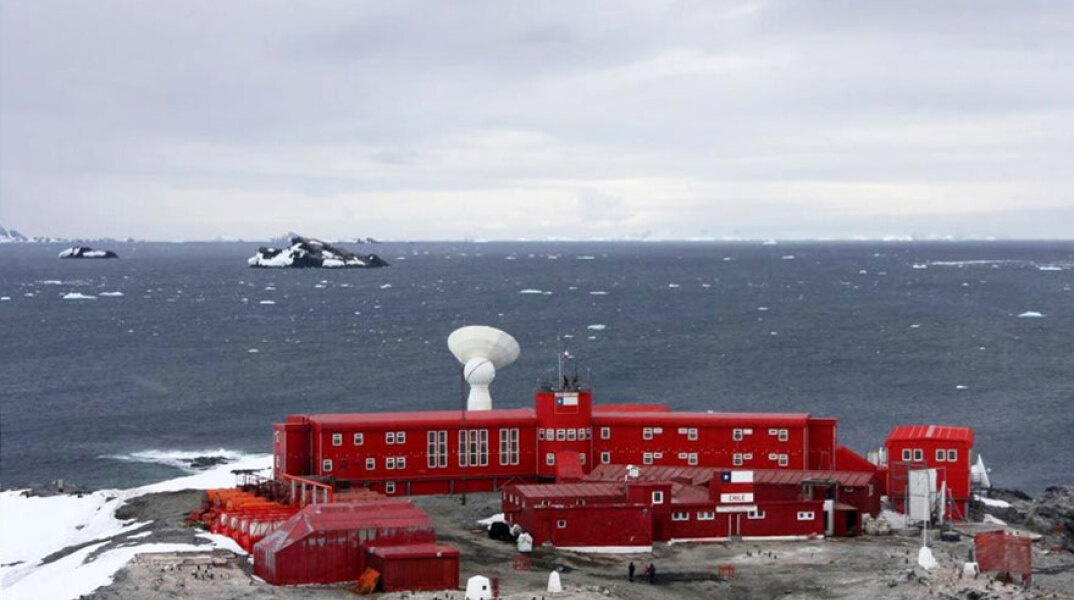 Ο ερευνητικός σταθμός στην Ανταρκτική «Bernardo O'Higgins»