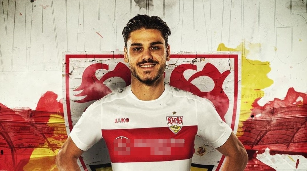 Ο ποδοσφαιριστής, Κωνσταντίνος Μαυροπάνος 