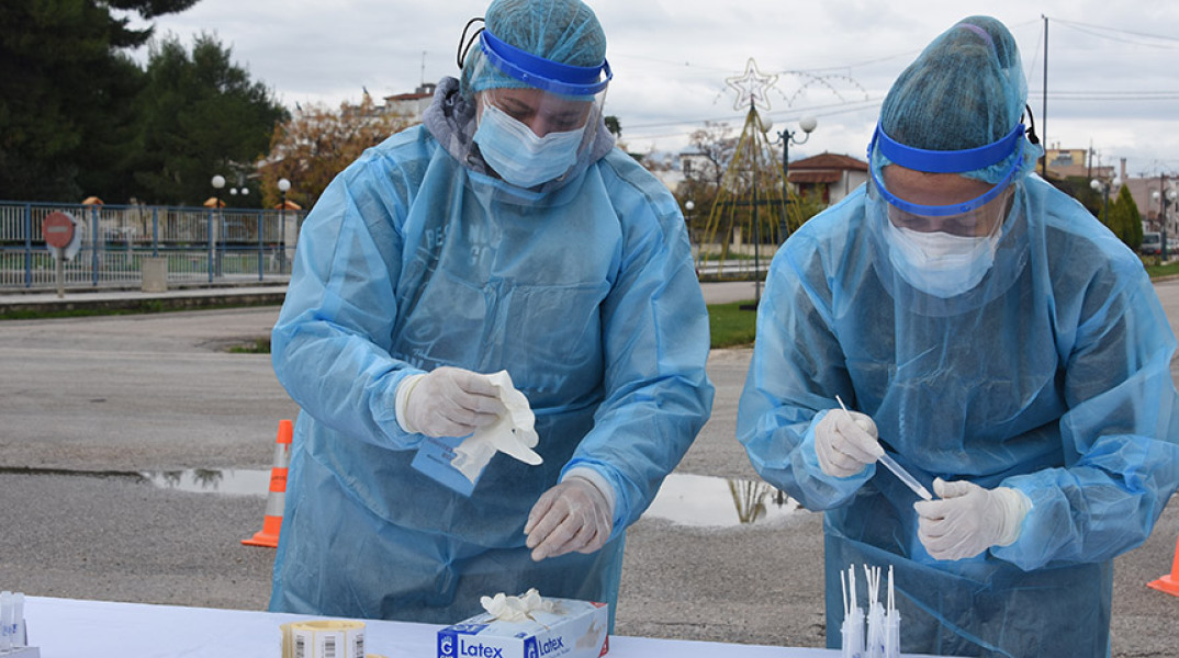  ΑΡΓΟΛΙΔΑ- ΕΛΕΓΧΟΙ ΓΙΑ COVID-19 ΣΕ ΔΙΕΡΧΟΜΕΝΟΥΣ ΟΔΗΓΟΥΣ ΣΤΗ ΝΕΑ ΚΙΟ