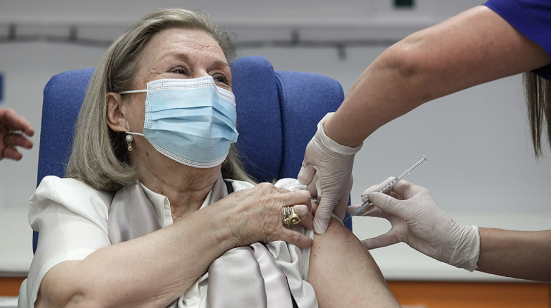 ΕΜΒΟΛΙΑΣΜΟΣ ΚΑΤΑ ΤΟΥ ΚΟΡΟΝΟΪΟΥ ΤΗΣ ΠΡΟΕΔΡΟΥ ΤΗΣ ΕΘΝΙΚΗΣ ΕΠΙΤΡΟΠΗΣ ΕΜΒΟΛΙΑΣΜΩΝ ΜΑΡΙΑΣ ΘΕΟΔΩΡΙΔΟΥ