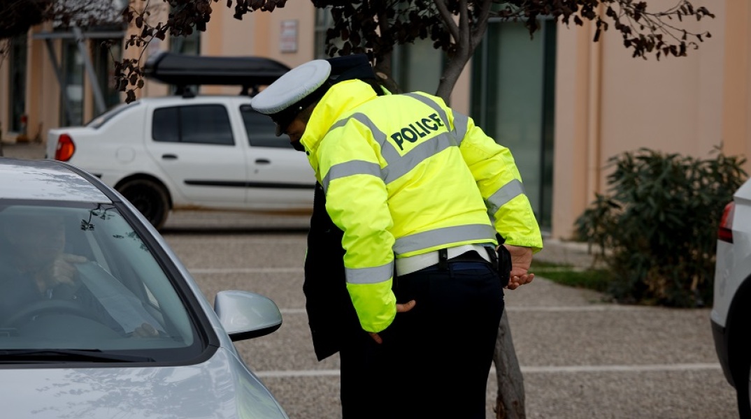 Έλεγχοι της Αστυνομίας για την τήρηση των μέτρων 