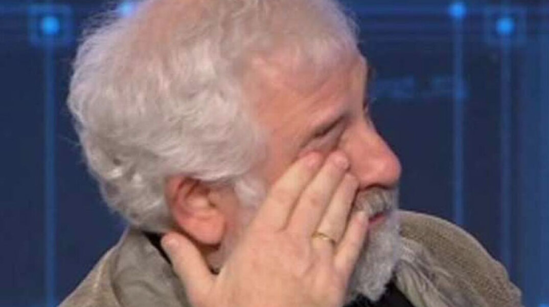 Πέτρος Φιλιππίδης - Συγκινήθηκε on air