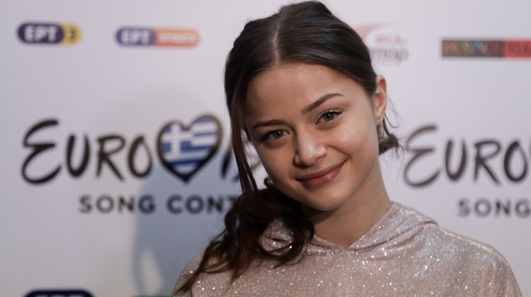 Η τραγουδίστρια Στεφανία Λυμπερακάκη