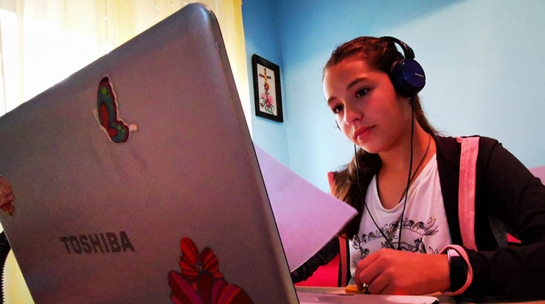 Τηλεκπαίδευση 