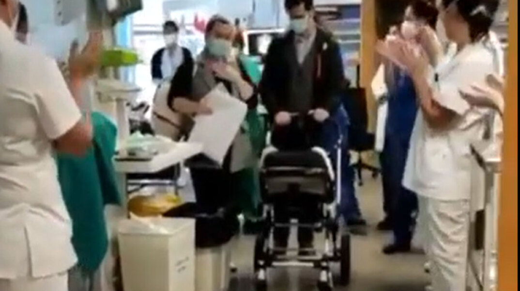 Βρέφος με κορωνοϊό στην Ισπανία βγαίνει από τη ΜΕΘ μετά από 70 ημέρες νοσηλείας - Συγκινητικές στιγμές στο εξιτήριο