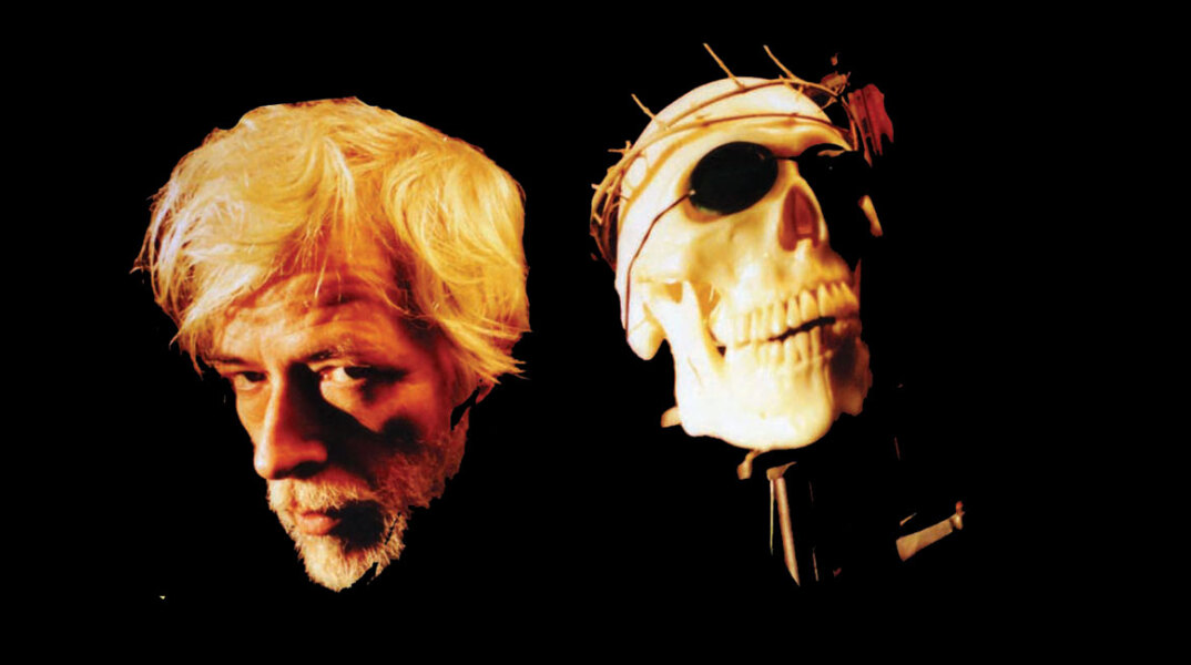 Κεφάλη άνδρα και κρανίο σε μαύρο φόντο