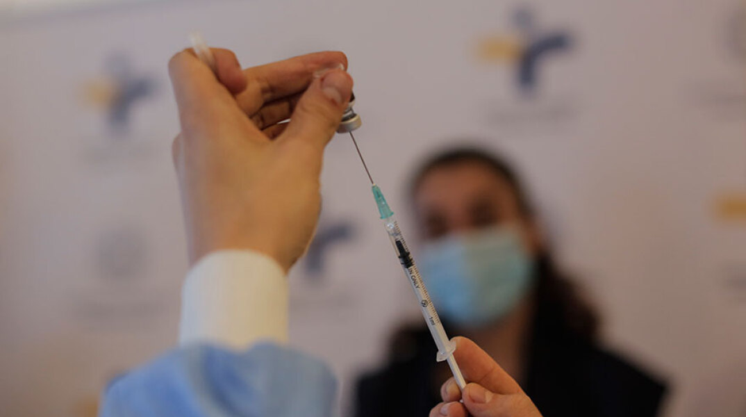 Εμβολιασμός για τον κορωνοϊό στην Ελλάδα