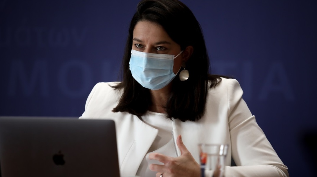 Η υπουργός Παιδείας, Νίκη Κεραμέως