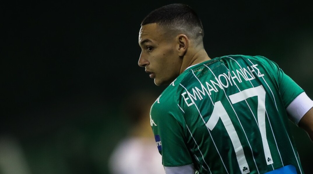 Ο Δημήτρης Εμμανουηλίδης