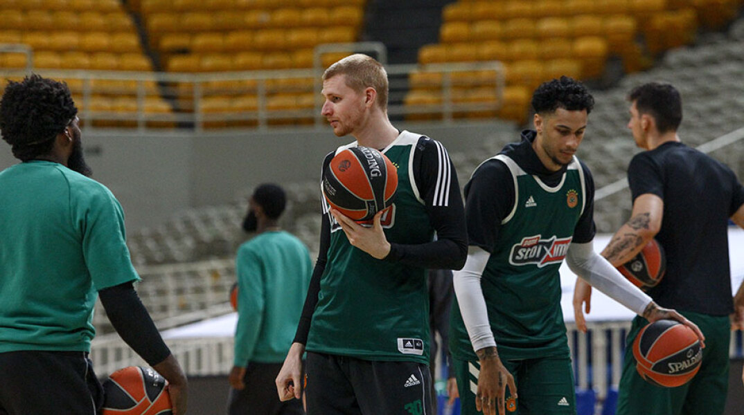 Προπόνηση των παικτών του Παναθηναϊκού - Οι «πράσινοι» συνεχίζουν στο Κύπελλο Ελλάδος, το οποίο θα γίνει φέτος χωρίς Final 4