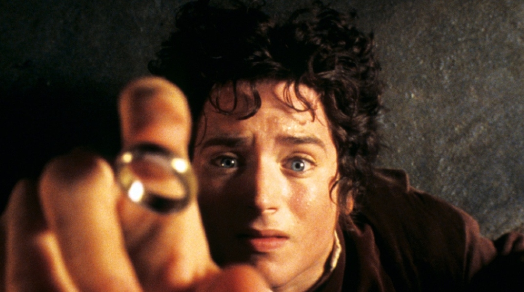 Ο Ελάιτζα Γουντ ως Φρόντο Μπάγκινς στην κινηματογραφική τριλογία του Πίτερ Τζάκσον «Ο Άρχοντας των Δαχτυλιδιών»