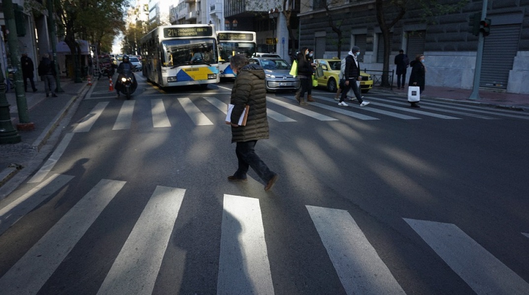 Στιγμιότυπο από το κέντρο της Αθήνας
