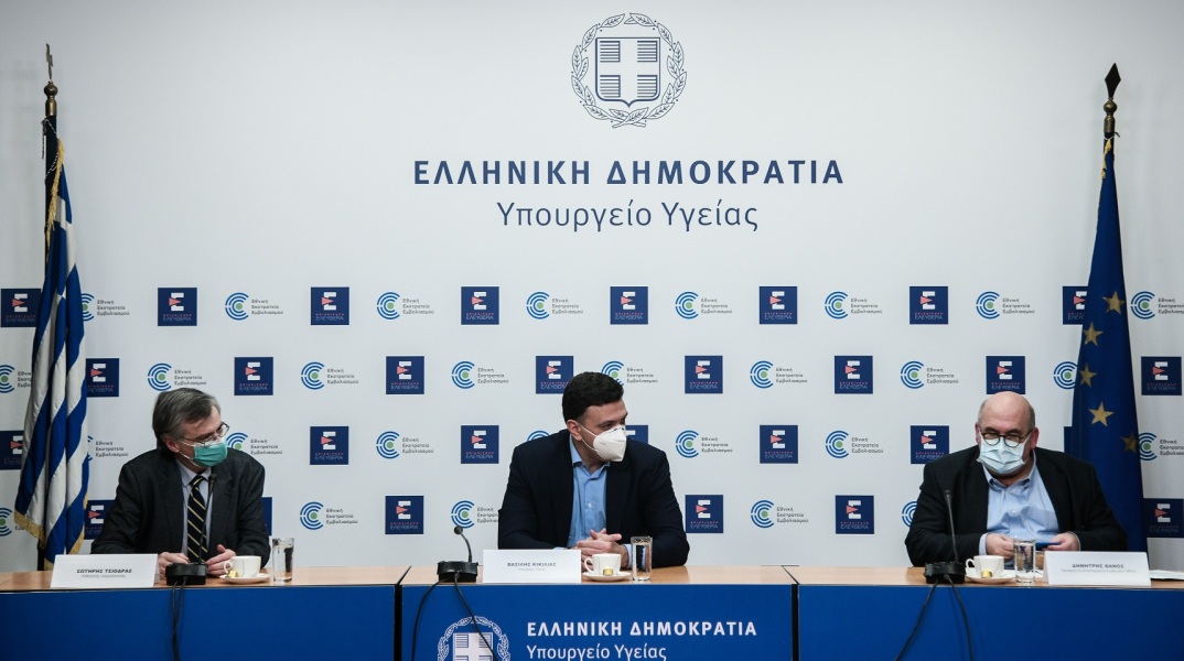 Τη δημιουργία πανελλαδικού δικτύου για τη συστηματική παρακολούθηση μεταλλάξεων του κορωνοϊού ανακοίνωσε το υπουργείο Υγείας