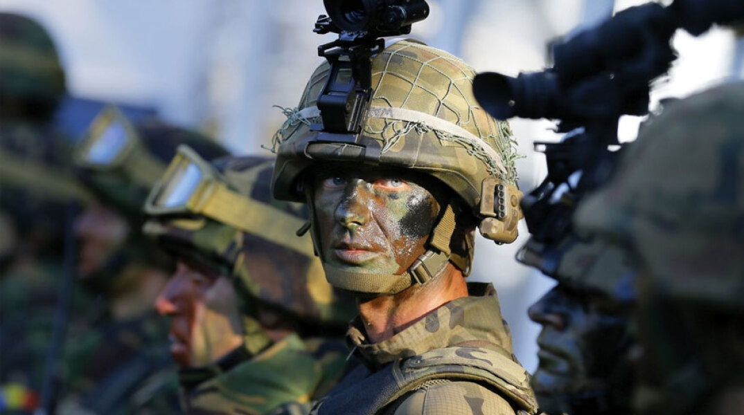 Αμερικανικός στρατός - Χωρίς περιορισμούς η κατάταξη πλέον διεμφυλικών ατόμων, με απόφαση Μπάιντεν