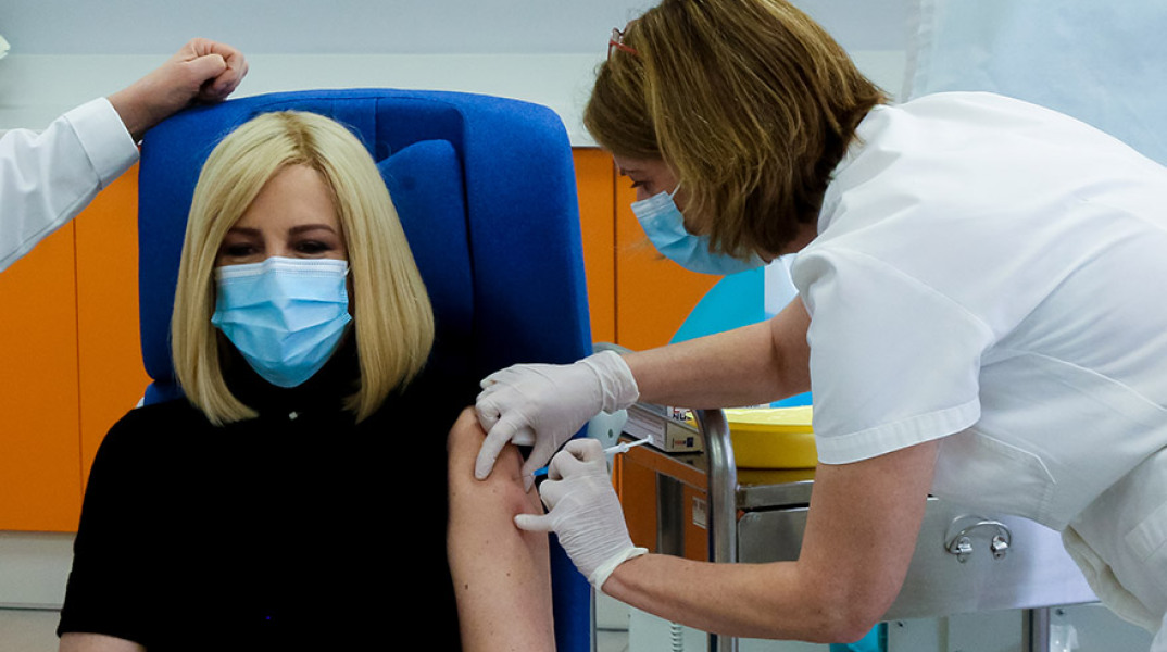 ΕΜΒΟΛΙΑΣΜΟΣ ΤΗς ΠΡΟΕΔΡΟΥ ΤΟΥ ΚΙΝΑΛ ΦΩΦΗΣ ΓΕΝΝΗΜΑΤΑ ΓΙΑ ΤΟΝ ΚΟΡΩΝΟΙΟ