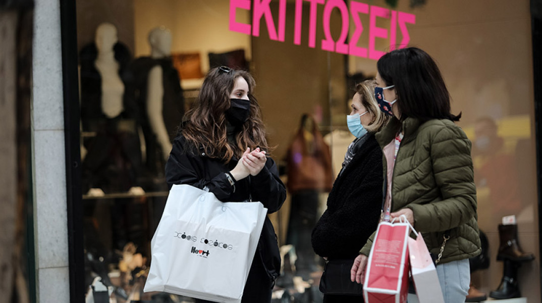  ΑΥΞΗΜΕΝΗ Η ΕΜΠΟΡΙΚΗ ΚΙΝΗΣΗ ΣΤΗΝ ΟΔΟ ΕΡΜΟΥ