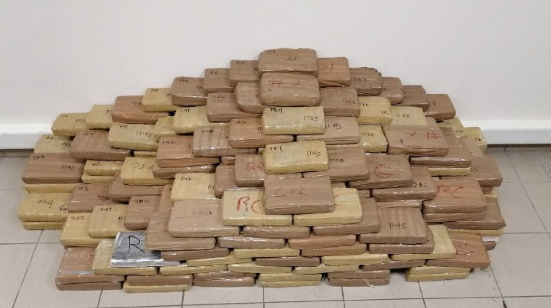  Κατάσχεση καθαρής κοκαΐνης