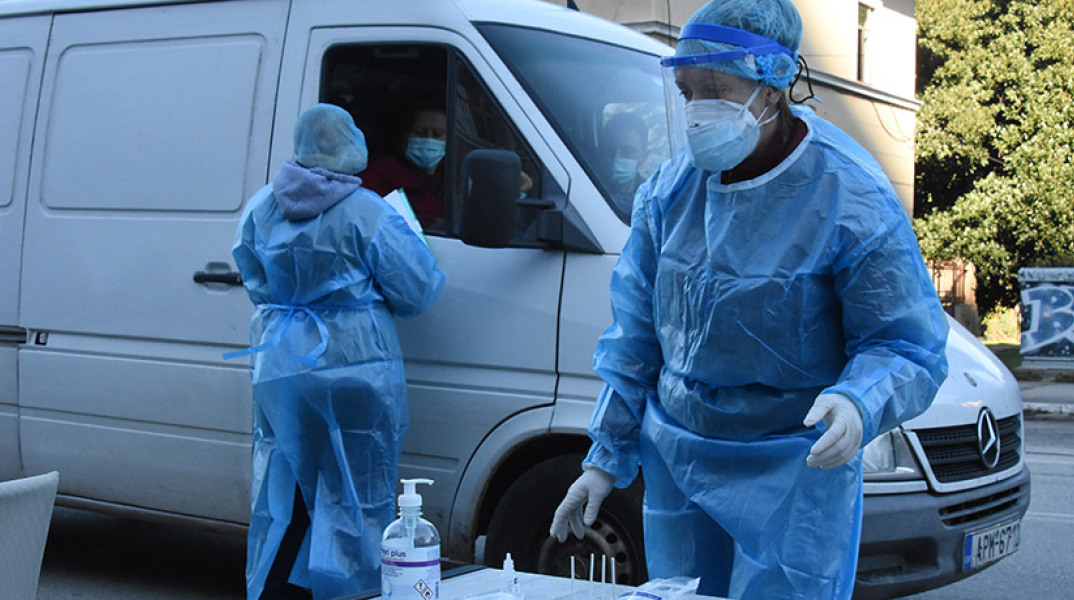  ΑΡΓΟΛΙΔΑ - LOCKDOWN -Διενέργεια drive through rapid tests στο Ναύπλιο