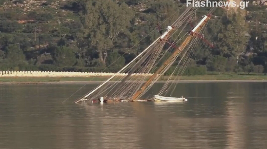 Βυθίστηκε ιστιοφόρο στη Σούδα στην Κρήτη