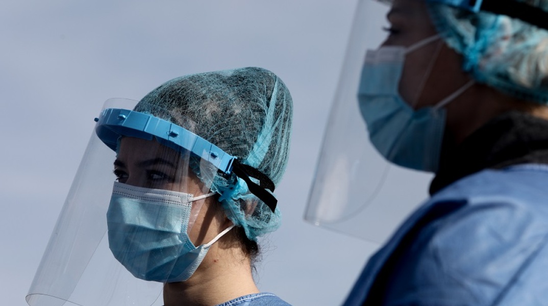 Rapid test από κλιμάκια του ΕΟΔΥ