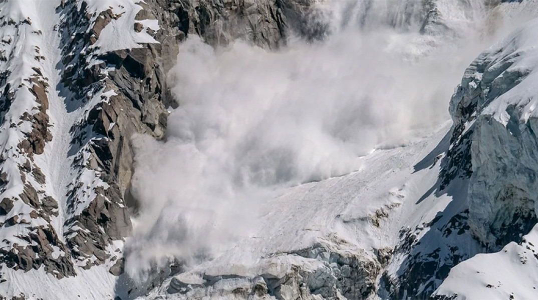 ΑΡΧΕΙΟ - Χιονοστιβάδα
