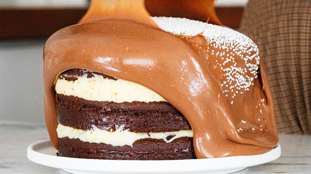 Tsunami Cake: το νέο, εντυπωσιακό food trend του Instagram