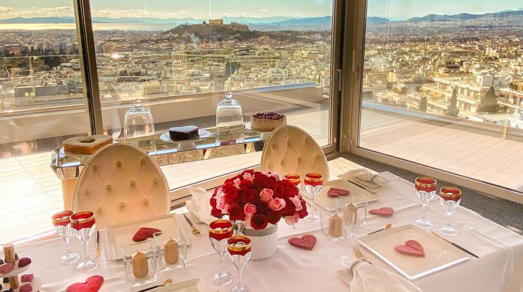 Κερδίστε διαμονή στο St. George Lycabettus για την ημέρα των ερωτευμένων