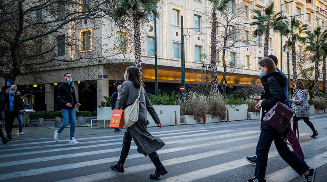 ΕΙΚΟΝΕΣ ΑΠΟ ΔΡΟΜΟΥΣ ΣΤΟ ΚΕΝΤΡΟ ΤΗΣ ΑΘΗΝΑΣ