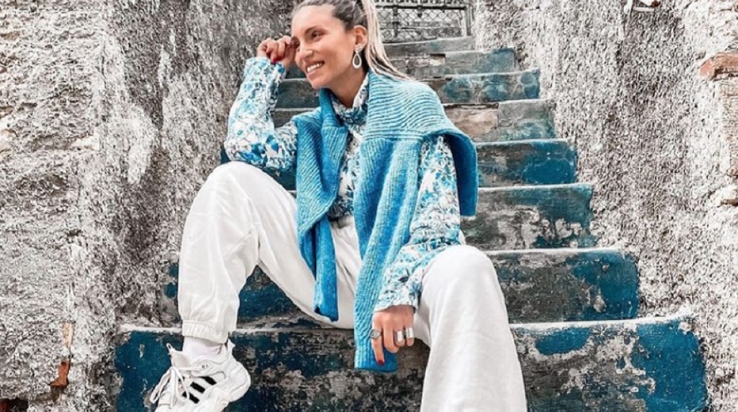 Αθηνά Οικονομάκου