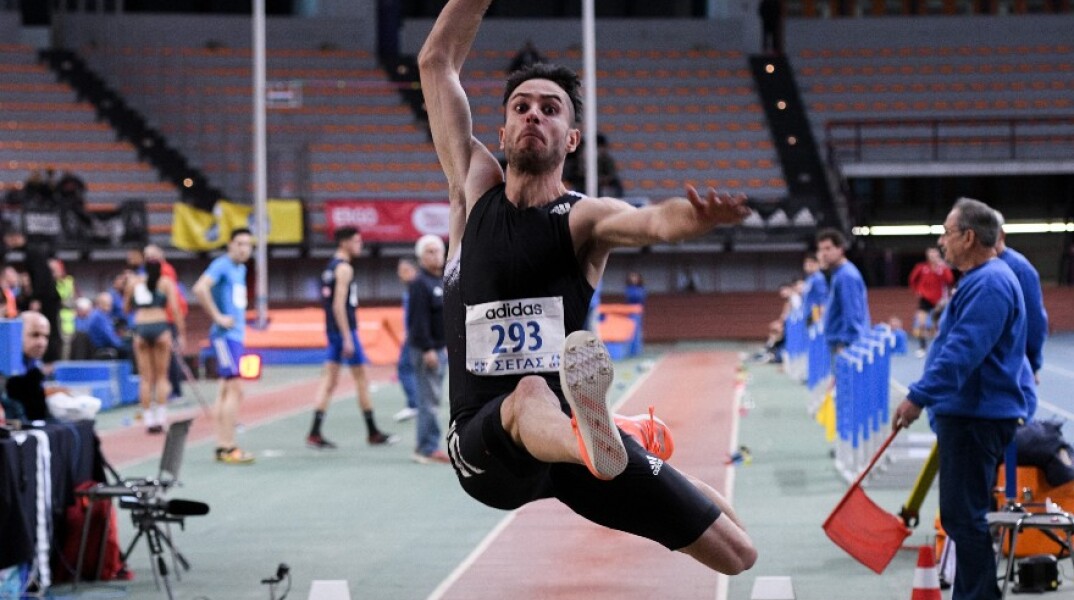 Ο Μίλτος Τεντόγλου