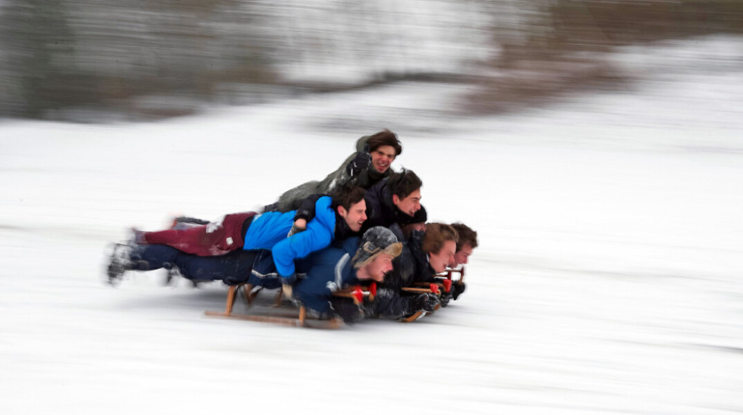 snow-elktithtro-belgium_0.jpg