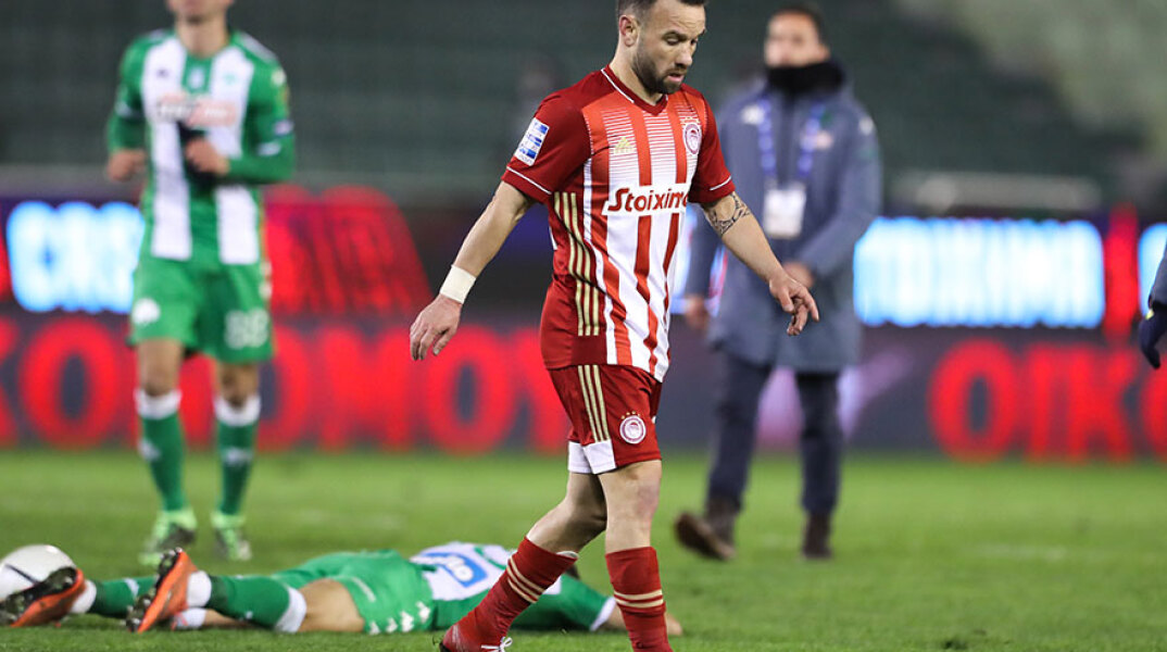 Super League: Ήττα για τον Ολυμπιακό με 2-1 από τον Παναθηναϊκό στη Λεωφόρο