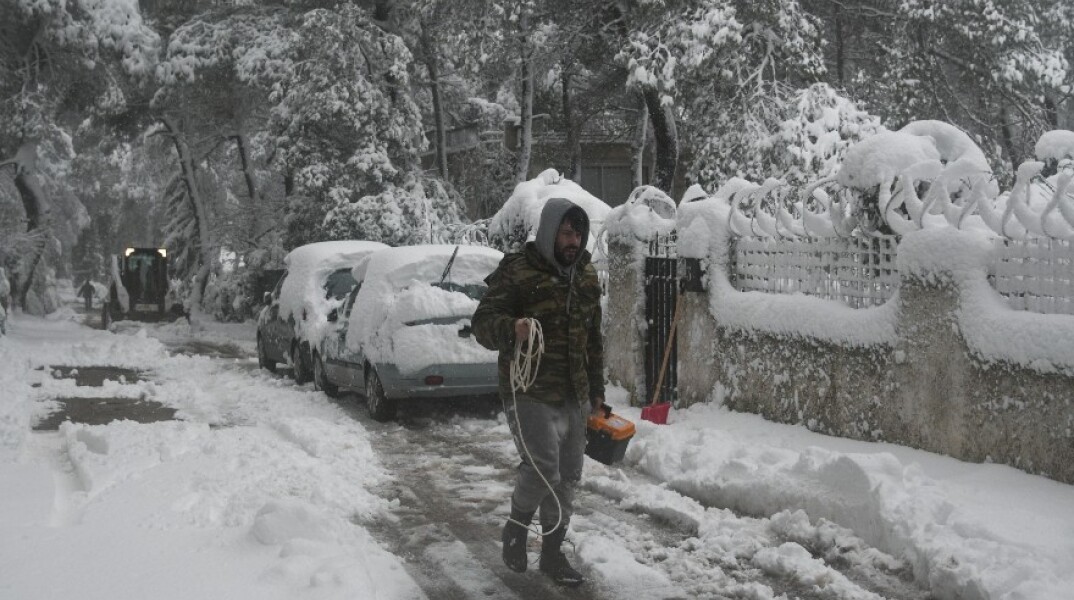 Χιονόπτωση στον Βόρειο Τομέα Αθηνών
