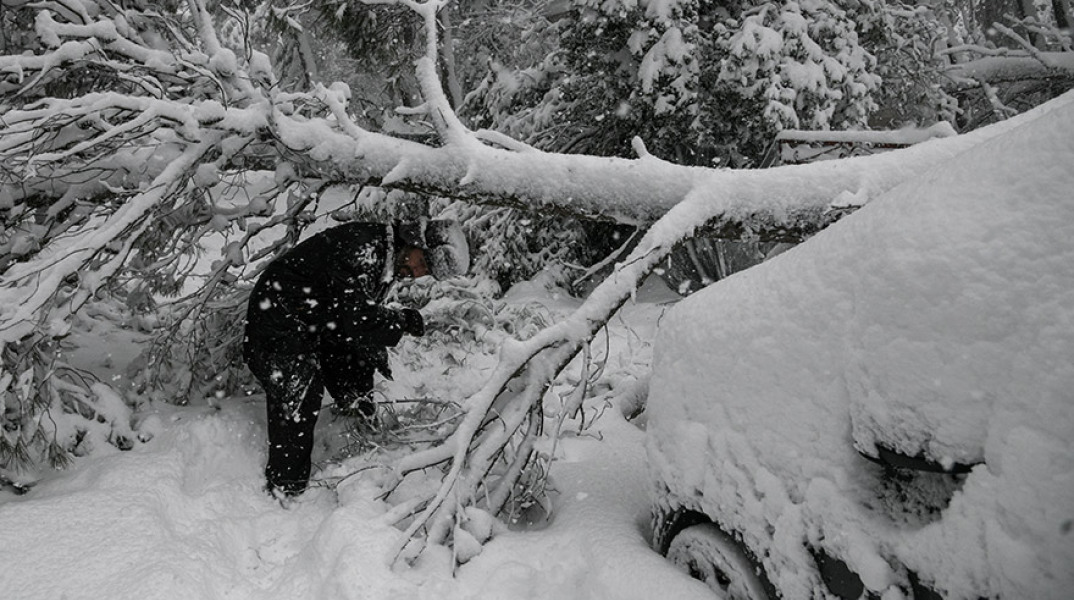 ΚΑΚΟΚΑΙΡΙΑ "ΜΗΔΕΙΑ" / ΧΙΟΝΟΠΤΩΣΗ ΣΤΟΝ ΔΙΟΝΥΣΟ
