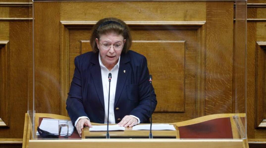 Λίνα Μενδώνη